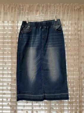 NUGGLES Women’s Medium Denim Skirt